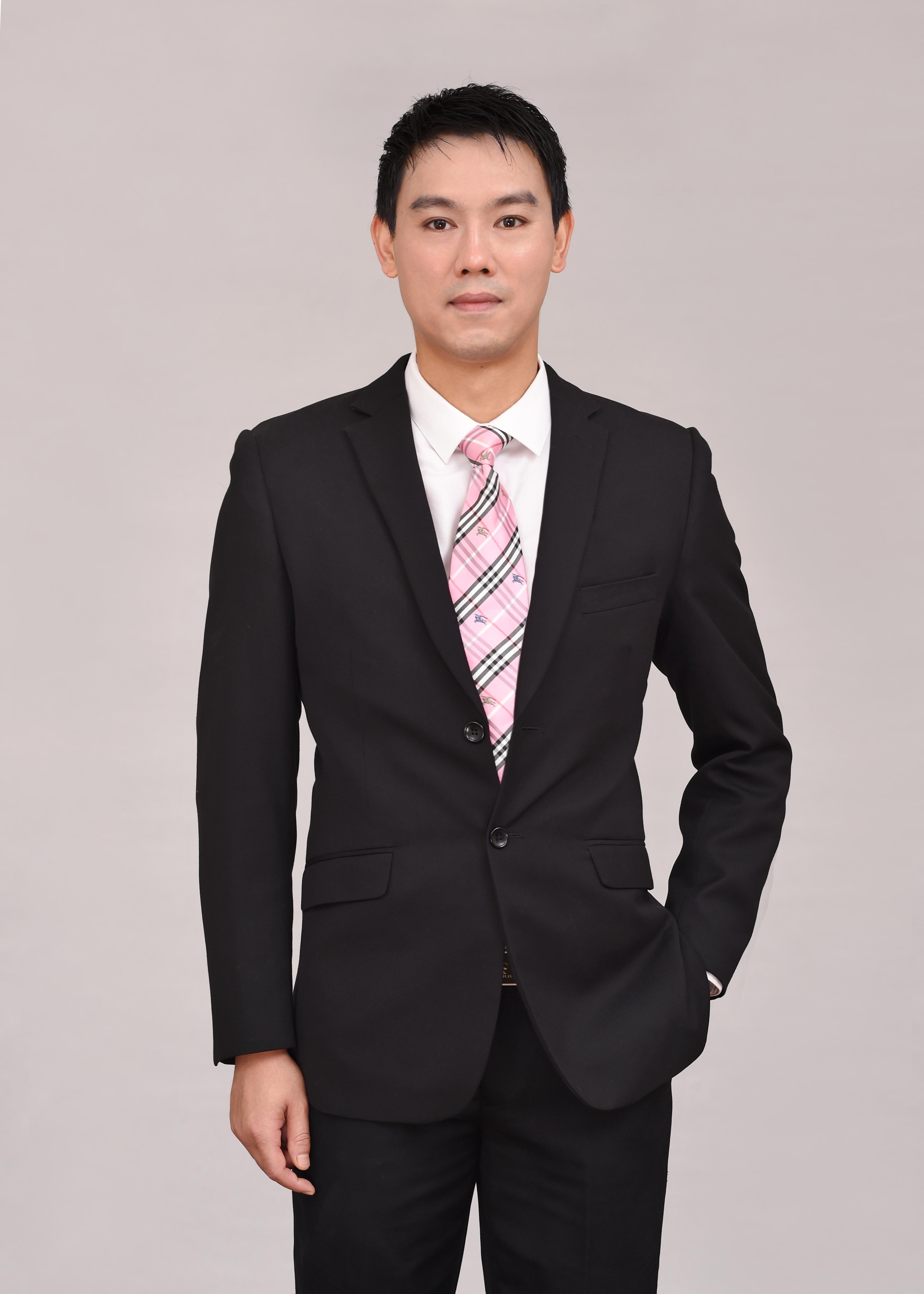 杨林 预告片与宣传物料制作总监